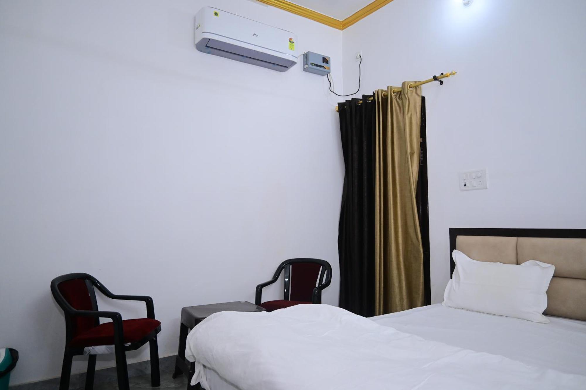 Shri Narayanam Guest House And Home Stay Ayodhya Extérieur photo