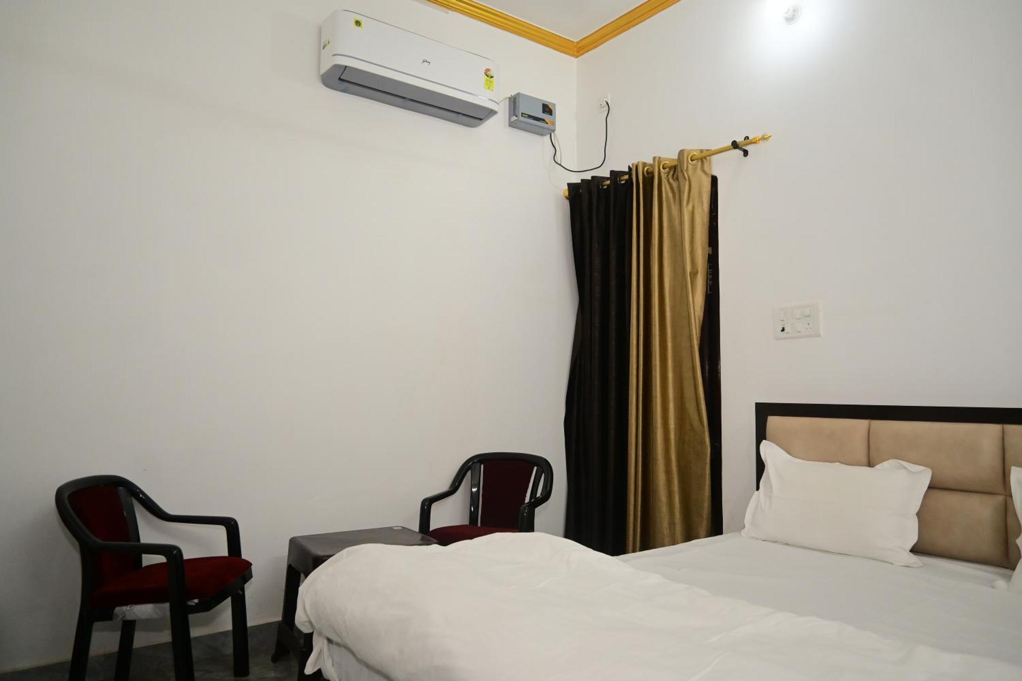 Shri Narayanam Guest House And Home Stay Ayodhya Extérieur photo
